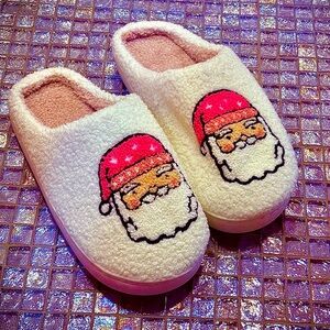 NWT Cozy Christmas Pink & White Santa Slippers Cozy House Holiday Various Sizes